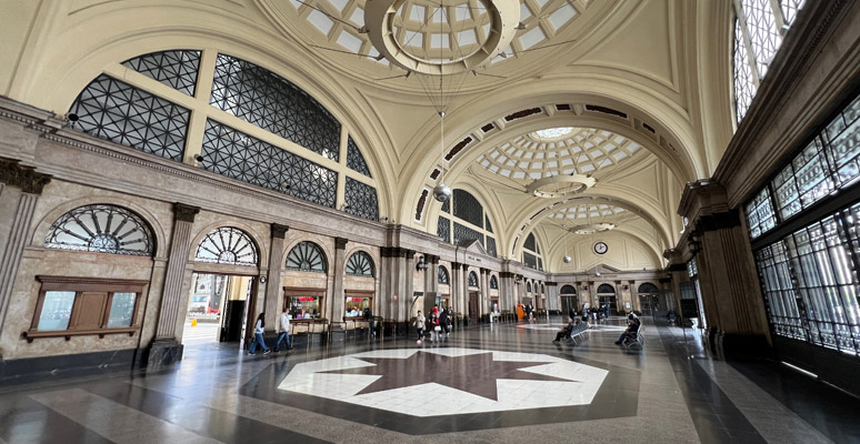 Barcelona Franca booking hall