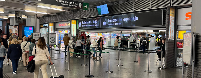 Baggage control into the ground floor departures area