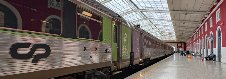 Portuguese Intercity train at Lisbon Santa Apolonia